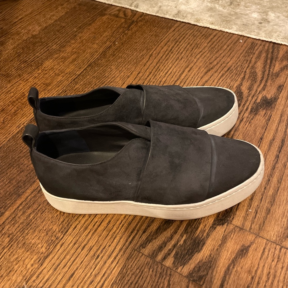 Vince navy suede slide on platform sneakers